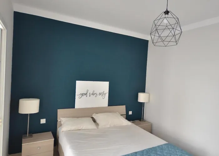 1 Bedroom Flat Close To Sliema Front